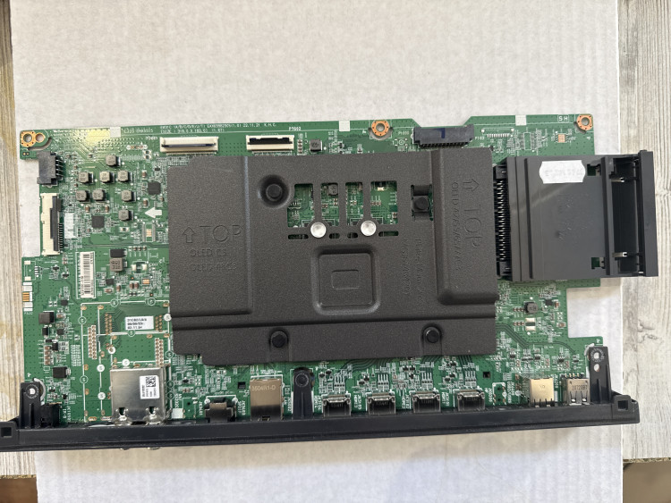 EAX69982305 67479502 LG OLED65C3RLA